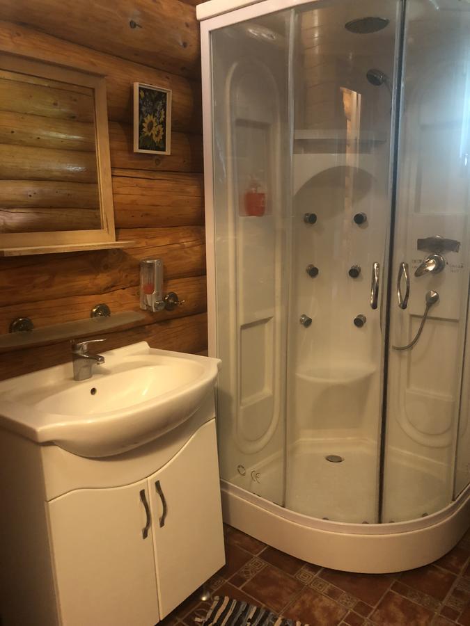 Hot Tub Chalet Retreat Βίλα Μπρασόβ Εξωτερικό φωτογραφία