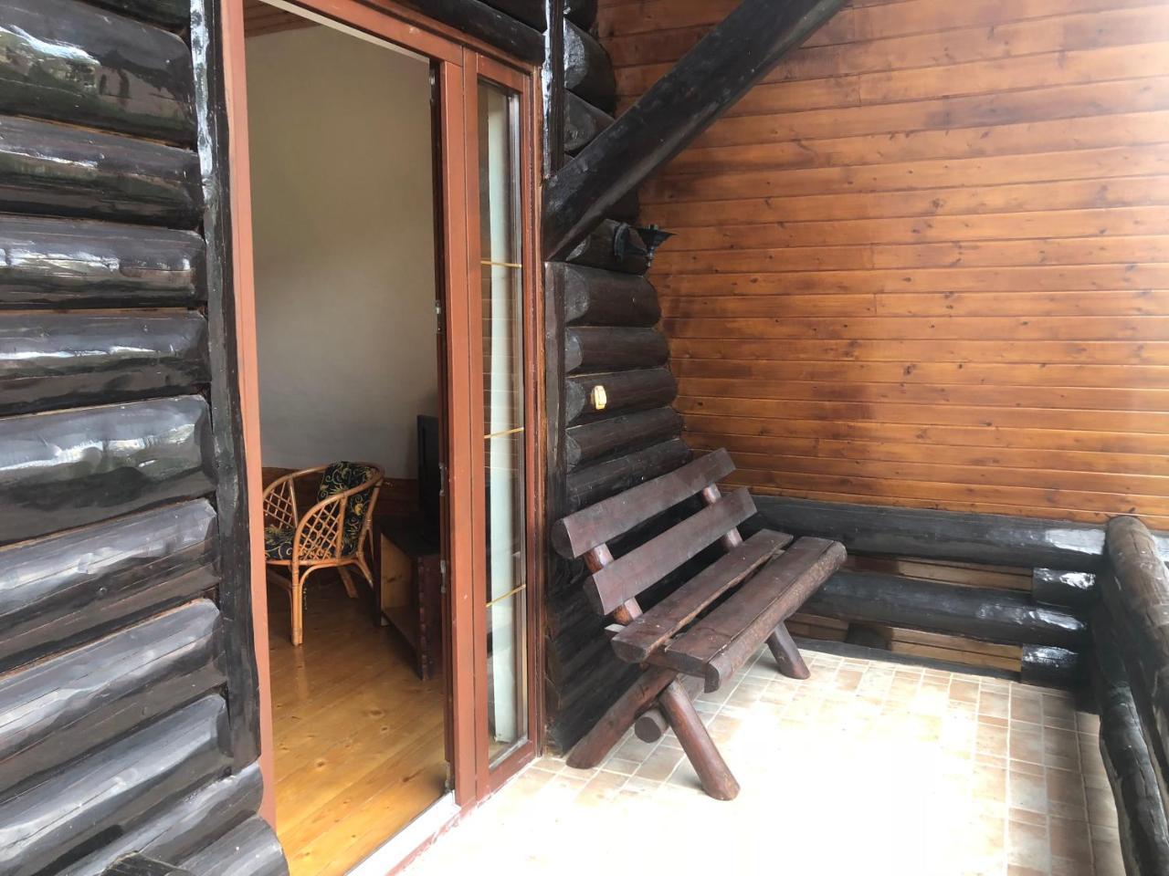 Hot Tub Chalet Retreat Βίλα Μπρασόβ Εξωτερικό φωτογραφία